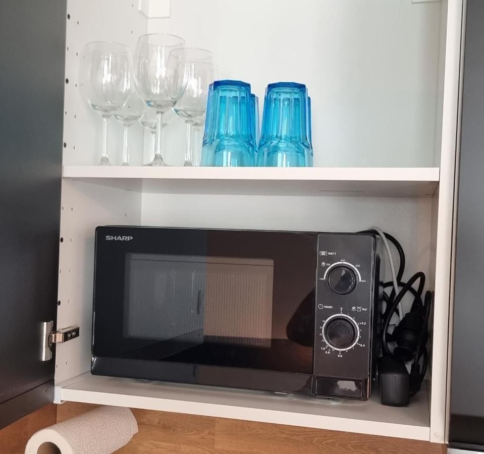 Federnest - Luxus-Studio - Kingsize Boxspringbett - Home-Office Mit Monitor Und Drucker - 11 Min Hbf Дуйсбург Екстер'єр фото