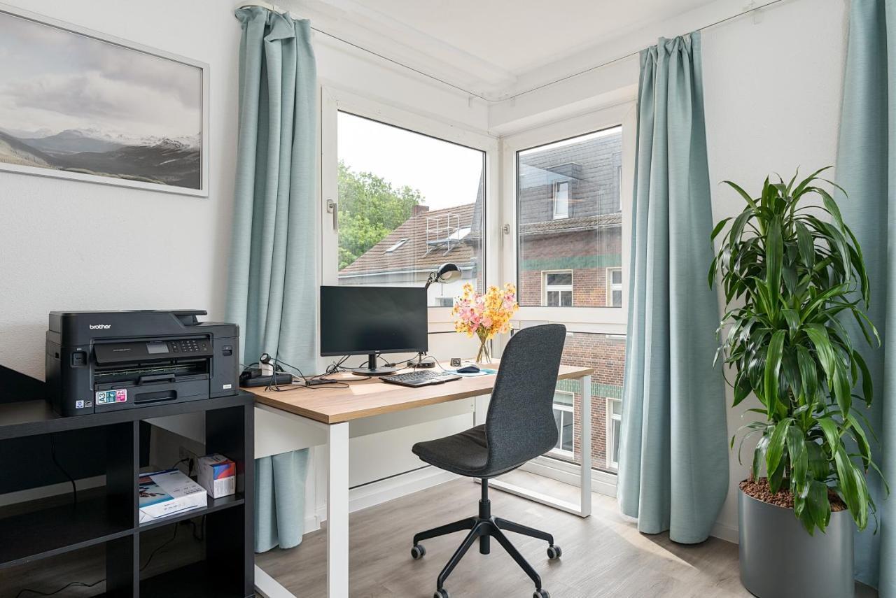 Federnest - Luxus-Studio - Kingsize Boxspringbett - Home-Office Mit Monitor Und Drucker - 11 Min Hbf Дуйсбург Екстер'єр фото