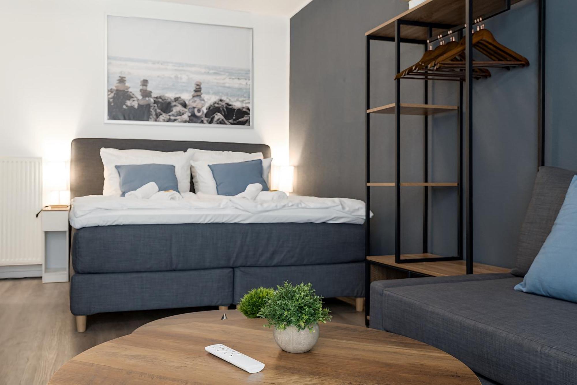 Federnest - Luxus-Studio - Kingsize Boxspringbett - Home-Office Mit Monitor Und Drucker - 11 Min Hbf Дуйсбург Екстер'єр фото